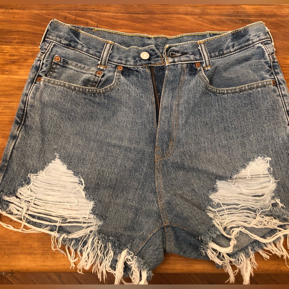 Levi Jean Shorta